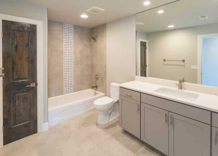 Professional bathroom remodeling services Smyrna, GA